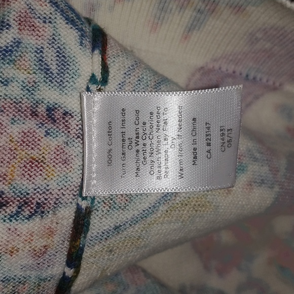 Talbots woman's size SP pullover cotton paisley v-neck knit top - Picture 3 of 10